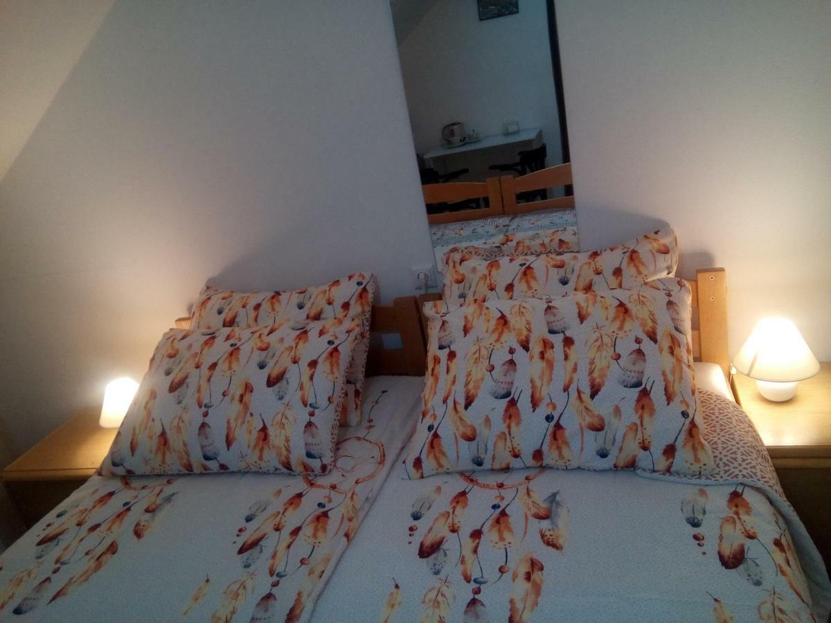 Hotel Sobe Sokcic à Karlovac Extérieur photo